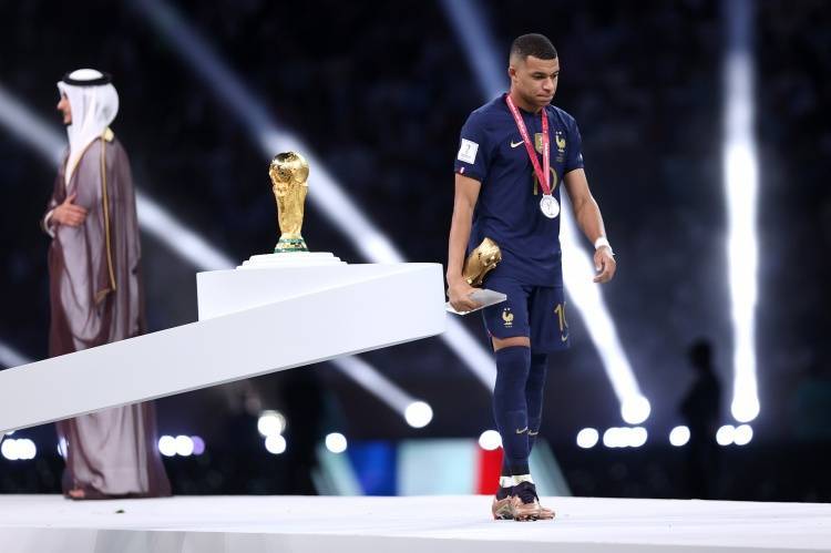 九游娱乐-关于姆巴佩在切尔西比赛中高光表现，关键助攻引发热议！的信息