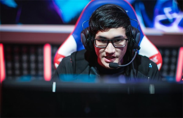 九游娱乐-关于Karsa遭遇五连败,塞尔维亚队教练面临压力!的信息